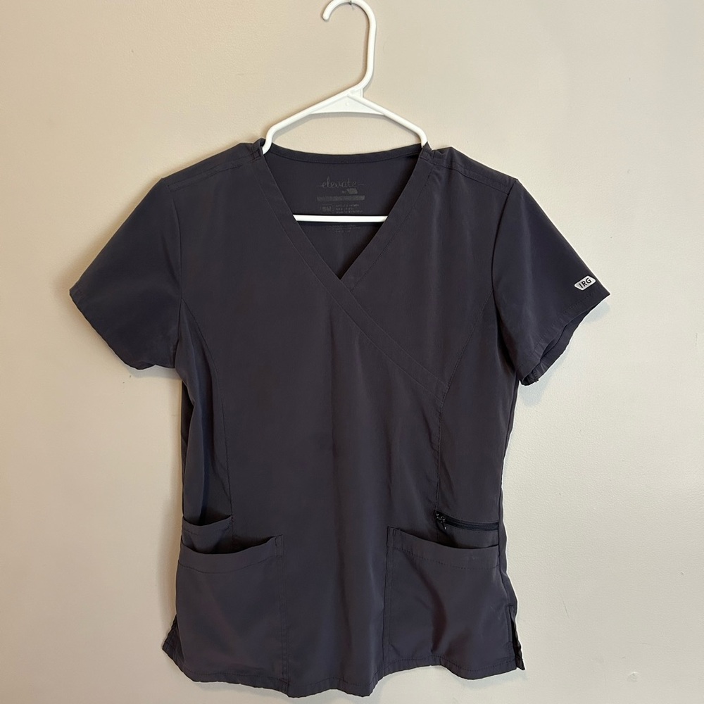GREY SCRUBS